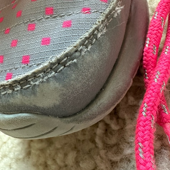 Nike Roshe Run Hi Girls Sneaker Boot Flash grey and pink size 4Y - Picture 6 of 7